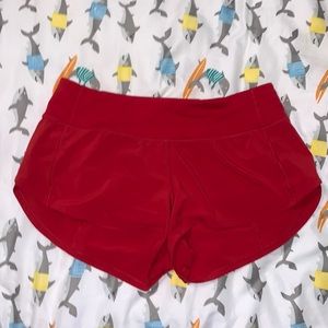 Lululemon Speed Up Low-Rise Short 2.5”